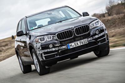  Der BMW X5 Plug-in-Hybrid der Segeln kann. Foto: BMW/dpp-AutoReporter 