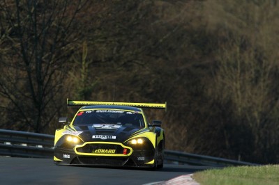 Die Briten Stuart Leonard und Paul Wilson fuhren im Aston Martin Vantage V12 GT3 auf den siebten Gesamtrang.