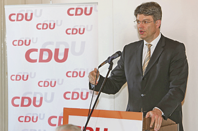 CDU-Generalsekretär Patrick Schnieder MdB bei seiner Ansprache. 