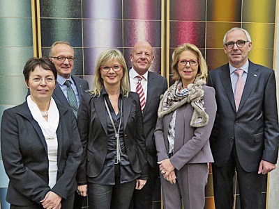 von links: Andrea Weber, Ulrich Rust, Karin Kaltenkirchen, Hanns Rendenbach,  Birgit Steil und Peter Adrian. Foto: IHK Trier