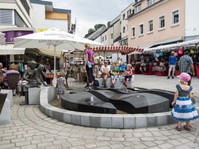 Kirmesmarkt 2014 mit Rondellbrunnen