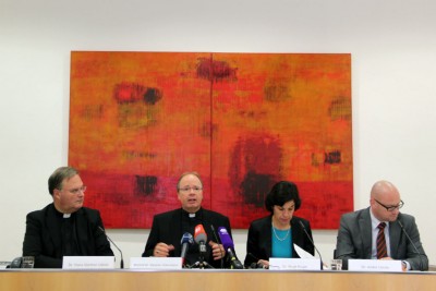 vlnr: Dr. Ullrich, Bischof Ackermann, Dr. Kugel, Dr. Uzulis