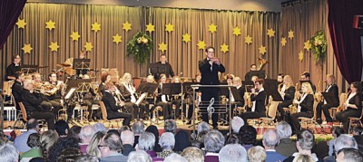 Auch das große Orchester bot unter der Leitung von Thomas Thelen ein tolles und abwechslungsreiches Konzertprogramm in Ulmen an