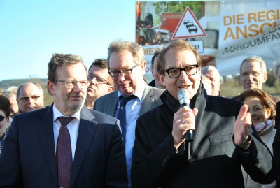 Bernhard Kaster (li) mit Bundesverkehrsminister Alexander Dobrindt