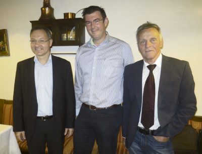 V.l.n.r.: Prof. Dr. med. Thomas Marth, Dr. med. Pierre Göbel und Wolfgang v. Wendt